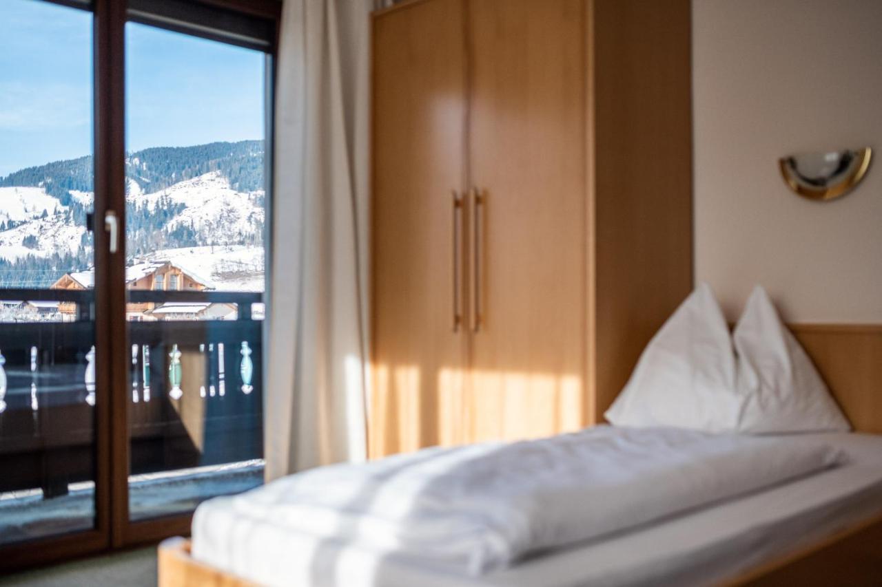 M-House Flachau Ganzes Haus Fuer 8 Personen Экстерьер фото